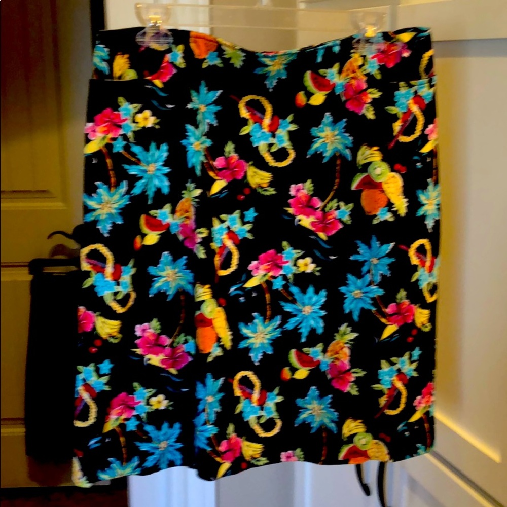 Tropical print skirt